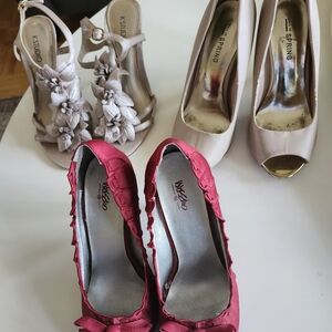 SHOES/HIGH HEELS/ SIZE 6